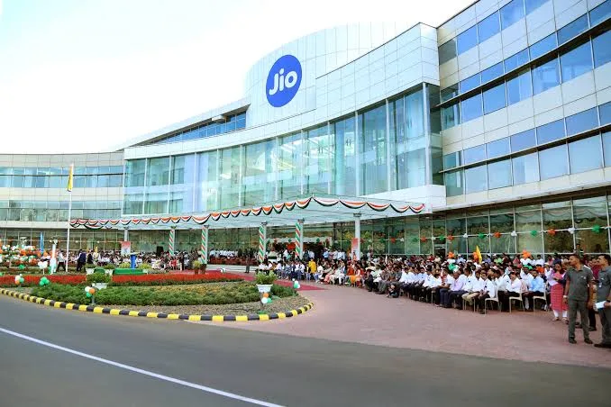 Reliance Industries Limited cover image